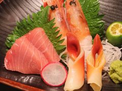 -铭牛烧肉·和牛海鲜自助(高新月牙湖店)