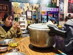 -蚝堡海鲜·威海菜·海肠捞饭·烧烤·亚洲吃蚝公司(幸福门店)