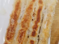 -八百里牛肉汤(盖饭·锅贴·万象城店)