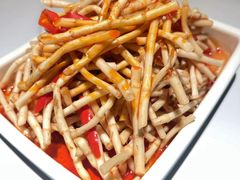 -柳喜辣·烧烤酒局(跃进总店)