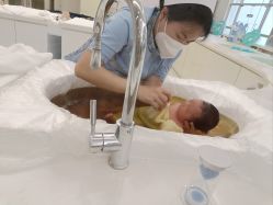 -爱帝宫月子中心(罗湖别墅院)