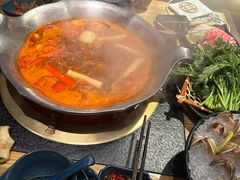 -湊湊火锅·茶憩(南京东路悦荟店)