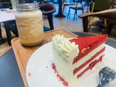 红丝绒蛋糕-Peet's Coffee皮爷咖啡(上海长风大悦城店)