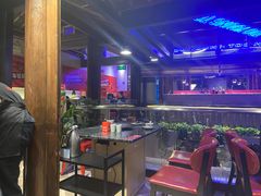 大堂-热火朝天鲜切牛肉火锅(南强街巷店)