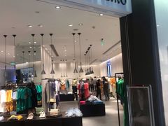 -URBAN REVIVO(七宝领展广场店)