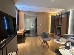 -优逸酒店(柳州窑埠古镇万象城店)