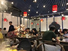 -尚尚仙·酸汤猪手·猪肚鸡火锅(华联万柳购物中心店)