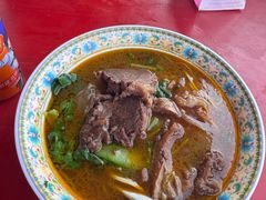 -金杨拉面王小吃面馆·牛三宝面·红烧牛肉粉