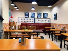 -门框胡同百年卤煮(鸟巢店)