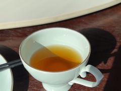 -湖畔鲁菜·二十年老字号餐厅(大明湖店)