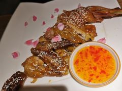 桃花烤鸡-蜜桃餐厅·江浙融合菜(荟聚购物中心店)