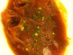 红烧罗非鱼-盛华瑄中餐厅