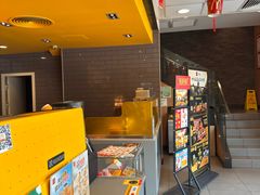-麦当劳(杨林得来速店)