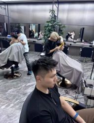 -尤司男士国潮理发馆
