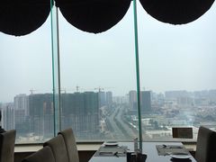-荣誉国际酒店-云顶旋转餐厅