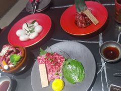 -山川小町·极番烧肉(新地假日广场店)