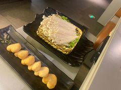 -湊湊火锅·茶憩(南京万象天地店)
