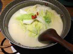-吃饭皇帝大土家民族菜(正大广场店)
