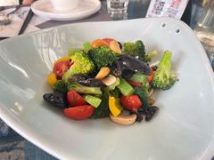 坚果时蔬-野蔓果·山野菜(西湖景区·龙井茶田店)