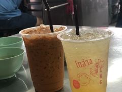 泰式奶茶-红大哥水门鸡饭(總店)