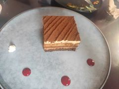 -LES ELITES 英集荟(南京西路店)