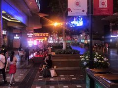 -八一好吃街·高品美食广场