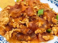 -郑小二山东特色炒鸡店(红小巷店)