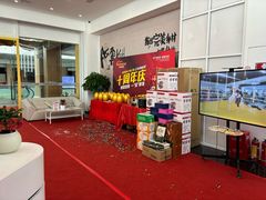 -健变健身俱乐部(前海天虹商场店)