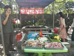 -小蜜蜂团建自助烧烤场(小洲村店)
