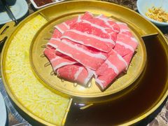 -猪啊牛呀羊啊铜盘烤肉(正大广场店)