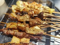 -马路牙子烧烤音乐酒馆(望京店)