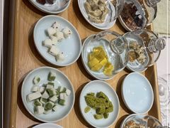 -阮大兴糕团(杭州西湖银泰百货店)