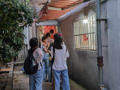 -叶新小吃店(来凤小区总店)