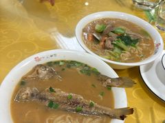 虾爆鳝面-何记面馆(龙泉山店)