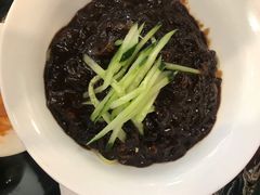 炸酱面-桃园中华料理炸酱面(燕儿岛路店)