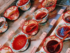 -老牌坊云南鱼豆花火锅(哈西万达店)