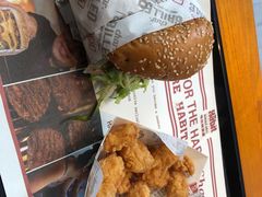 -The Habit Burger Grill 哈比特汉堡(复兴soho店)