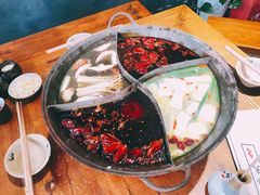 -白乐天毛肚火锅馆(南滨路店)