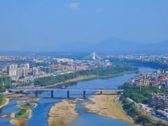 -叠彩山景区