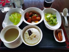 -海南鉴湖蓝湾高尔夫球会