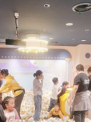 -奈尔宝家庭中心·亲子餐厅(北京东坝万达店)