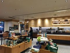 -星巴克臻选(金桥国际店)