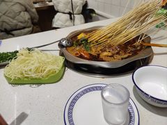 -李记称盘牛杂串串(广厦店)