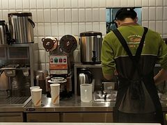 -CoCo都可(湖滨银泰店B区店)