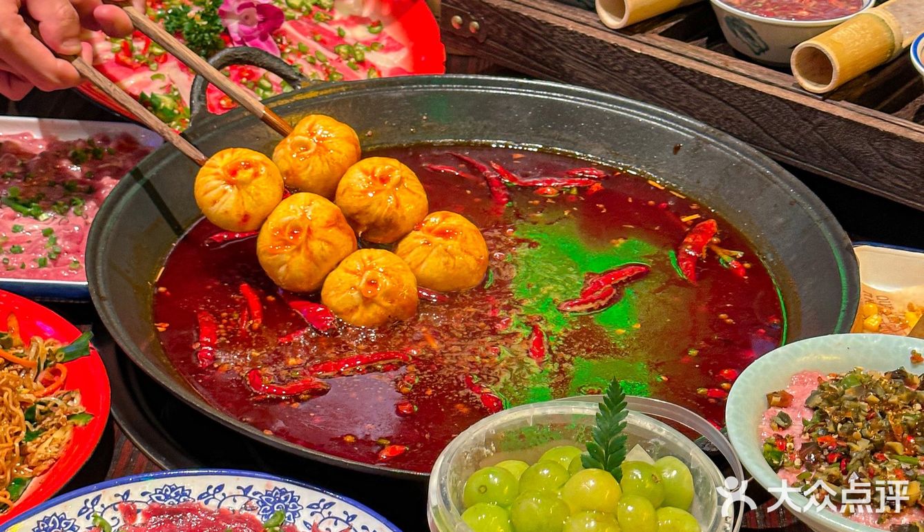 苏州！美食博主专门坐高铁赶去吃的重庆火锅！