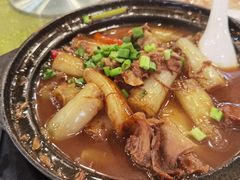 牛腩猪肠粉-清新鸡沙田乳鸽店(金融店)