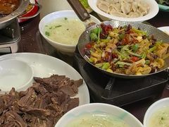 -高玛纳驴肉火烧(一世界店)