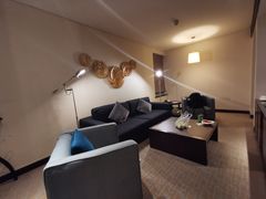 -青岛海尔洲际酒店