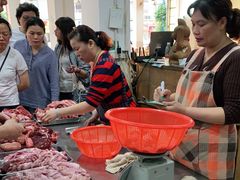 -标记美食新鲜猪杂(兴南大道店)