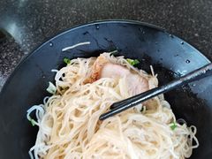 -丫丫桂林米粉(学府店)